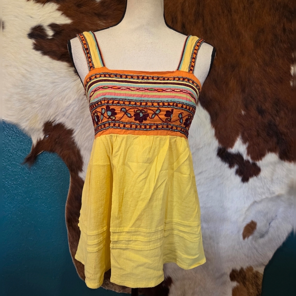 Double D Ranch Coral and Orange Textured Top